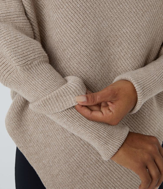 Halara | Hooggesloten lange mouwen trui met asymmetrische zoom